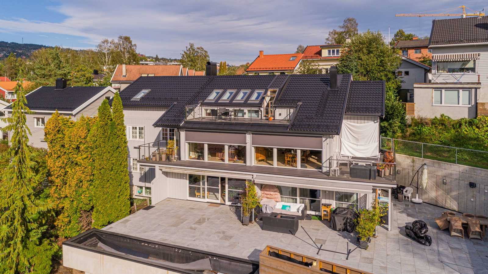 Etter: påbygg med terrasser